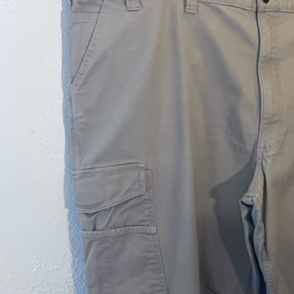 Carhartt Cargo Shorts Mens 52 Khaki Relaxed Fit Flat Front Utility Work Wear - Picture 3 of 6